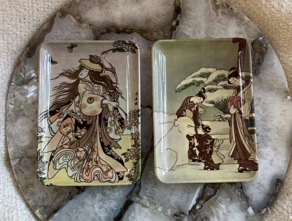 Lot of 2 Vintage Mebel Italy Decorative Crafts Melamine Trinket Trays Geisha Art